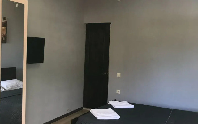 Na Ardzinba 240 Guest House