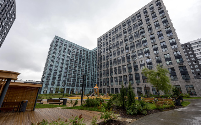 Na Ulitse Lobanovskiy Les Flat