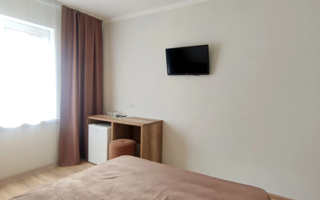 Yuzhny Briz Guest House
