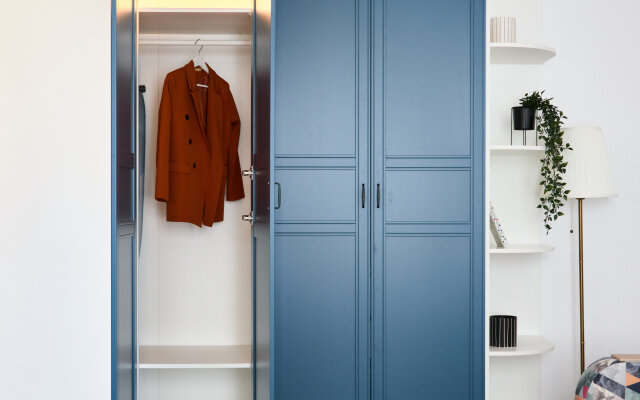 v Centre Dvuh Parkovyh Zon Flat