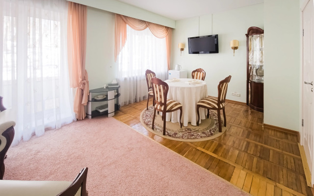 Hotel Rus