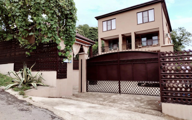 Bagrat Guest House