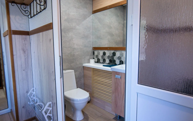 HappyInn Guest House