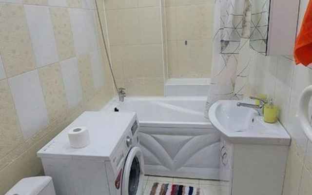 Квартира в Микрорайоне Крылатый 18