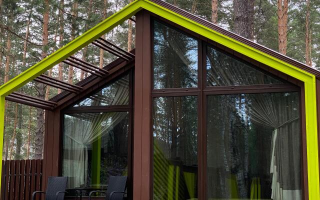 Wood Park (ex. Shishka Hotel)