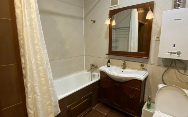 Квартира Трехкомнатная в Центре Уфы