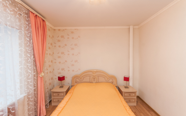 LENINA 90 Apartments