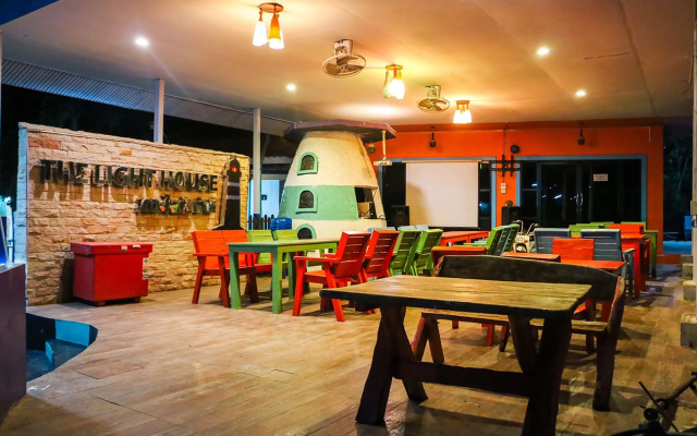 The Light House Resort - Kohlarn Hotel