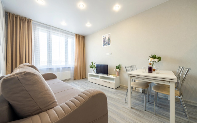 Апартаменты Комфортные двухкомнатные возле ТРЦ Планета 1