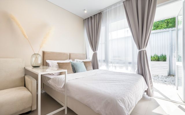Summer Suites - clean sea without fuel oil at 450 meters Kurortny Hotel