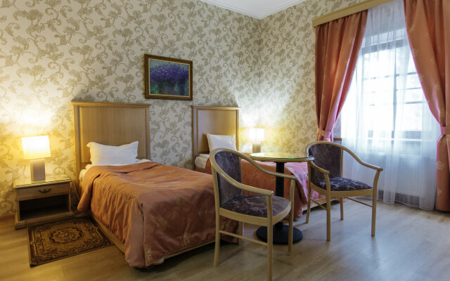 Nikolaevsky Posad Art Hotel