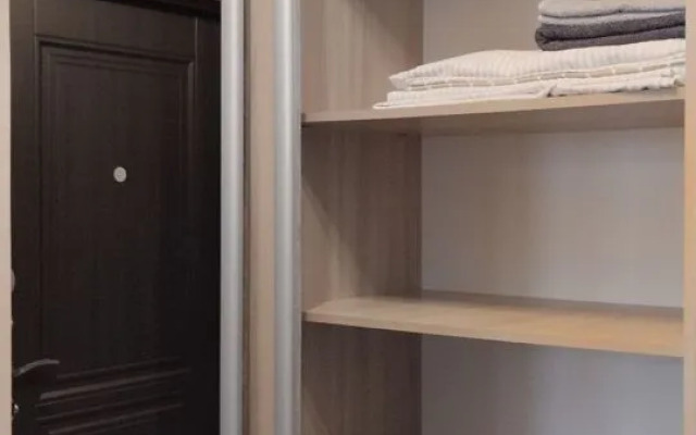 Na Ulitse Podvoyskogo 68 Flat