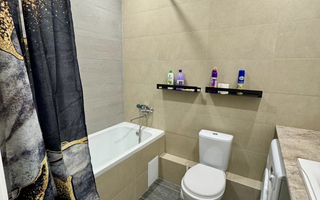 Na Ulitse Normandiya-Neman 78 Flat