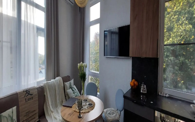 Dzenkhoum Prioritet Flat