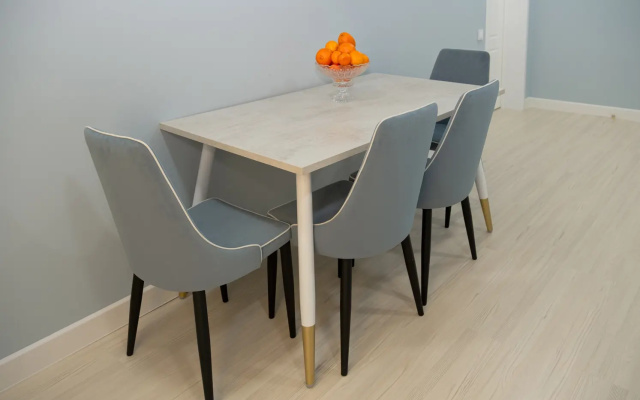 Apartamenty na pereulke Karla Marksa 98 k2