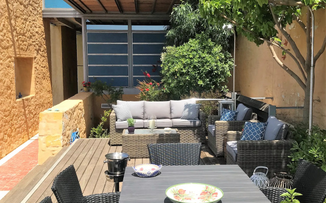 Villa Athina