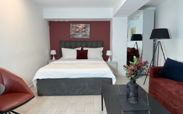 Tiny Modern Home In 1st Floor, Saryan Apartments