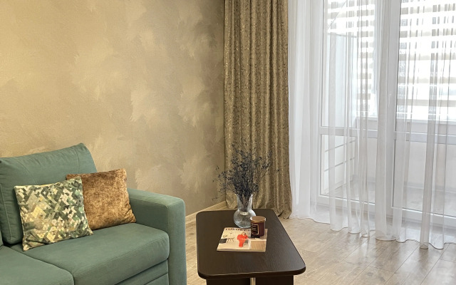 Lounge Flat