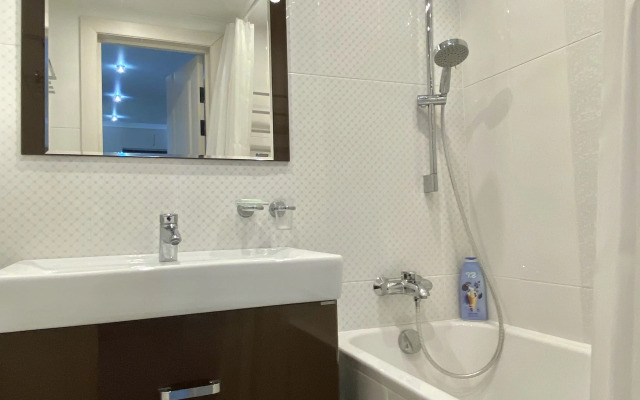 Квартира Просторная на Тихой Улице