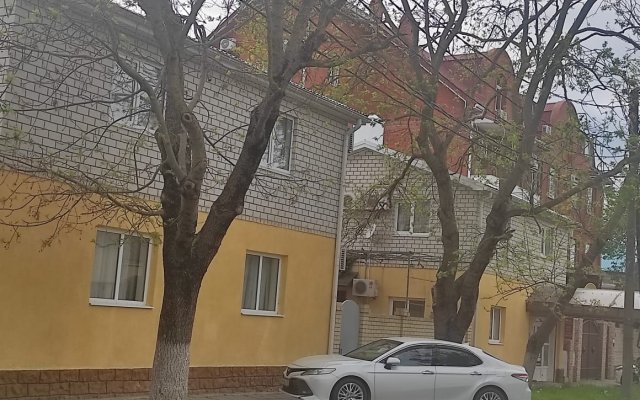 Na Chernomorskoy 54 Guest house