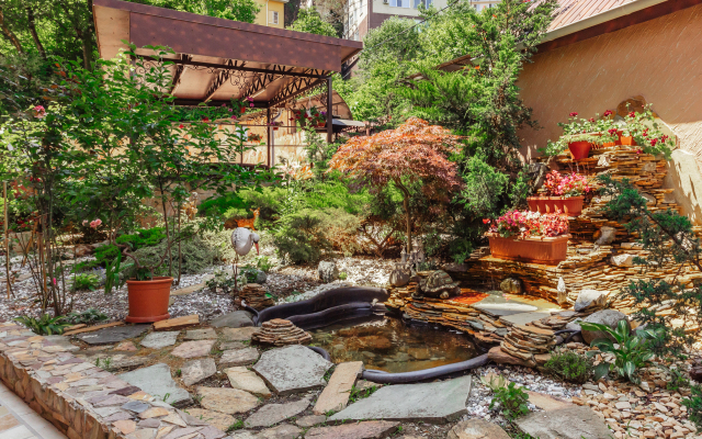 U Oksany Guest House