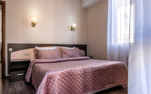 Oplot - Klassicheskie s balkonom i vannoj 8 Apartments