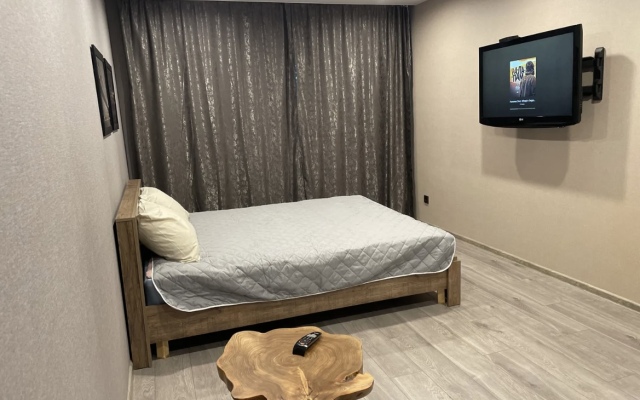 Апартаменты на Аскольдовцев 37