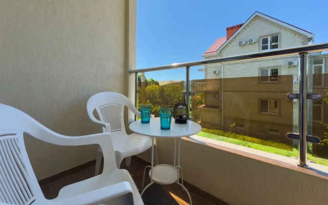 Апартаменты в Голубой Бухте 12