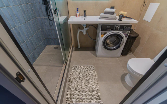 Апартаменты Уютная студия у метро Ладожская