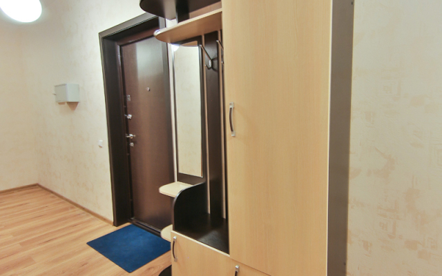 Апартаменты Двухкомнатная Квартира на Космонавте