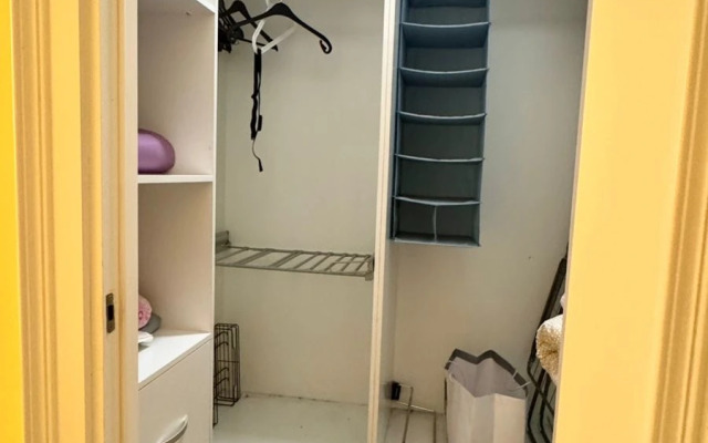 Idealnaya 3-K Kvartira dlya Semyi Flat