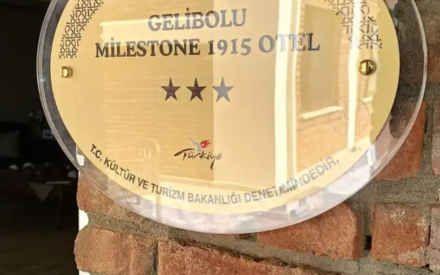 Hotel Milestone1915