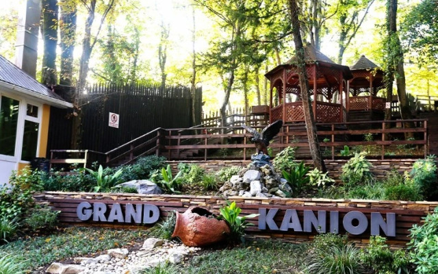 Grand Canyon Hotel