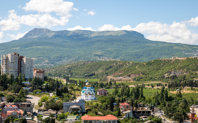 Отель Алушта