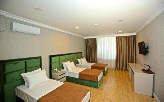 Hotel Rusel Park