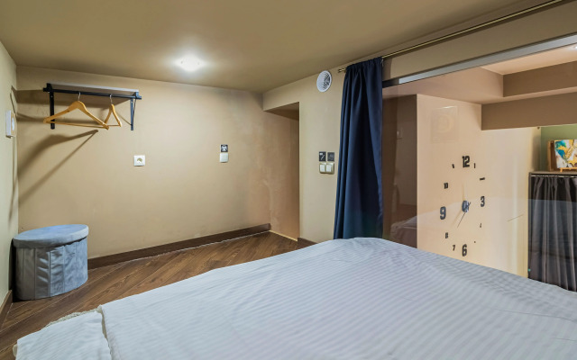 Квартира Двухуровневая у Дворцовой Площади с Кондиционером