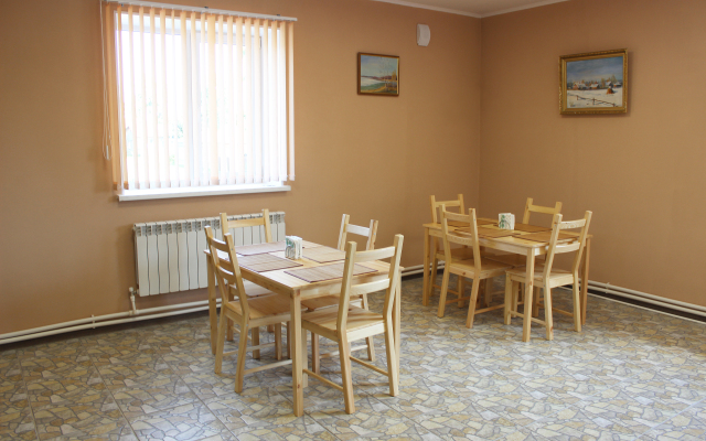 Mariya Hotel