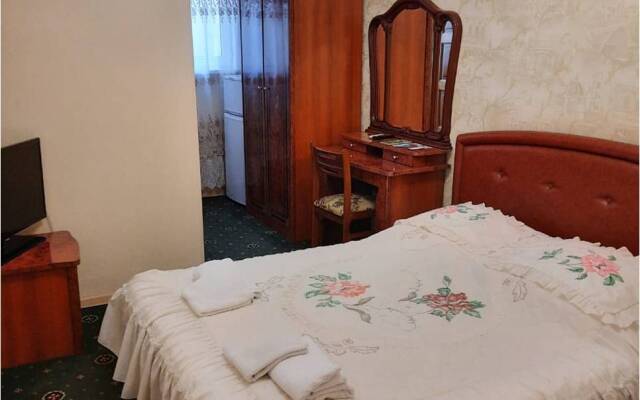 Yevgenika Guest House