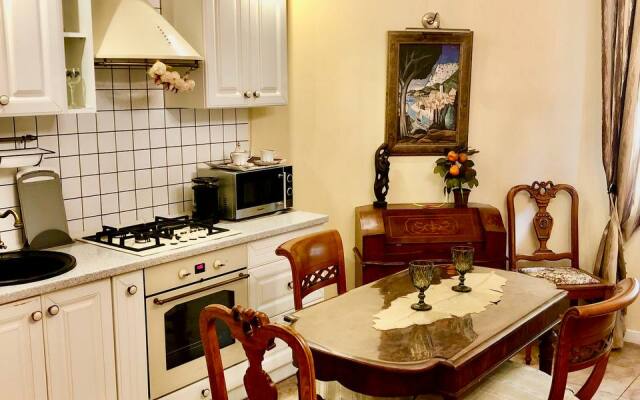 Апартаменты Амалиенау-Адальберт с камином