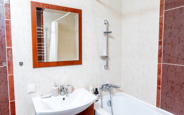 Na Beregu Komsomolskogo Ozera V Tsentre Minska Apartment
