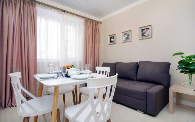 Semeyniye 411 Apartments