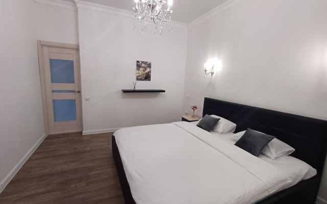 Квартира Двухкомнатная в Центре Казани