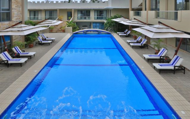 Ngalawa Hotel & Resort