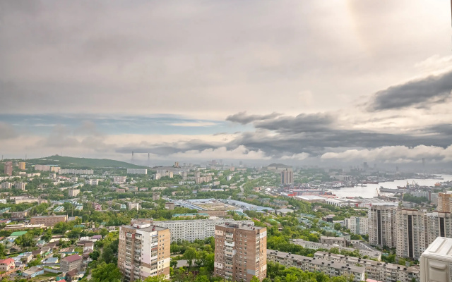 Apartamenty TopHouse na Kaplunova 10 trehkomnatnye