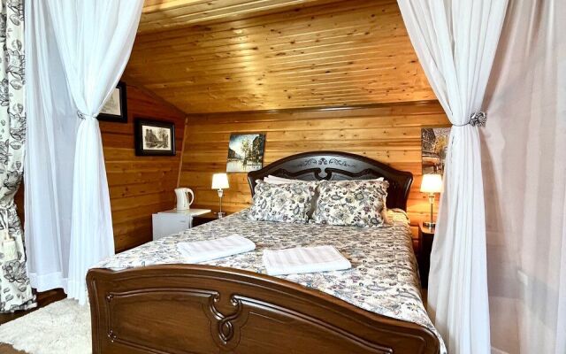Art Kovcheg Guest House