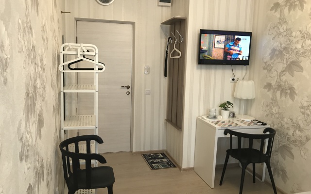 Crocus Star Hotel