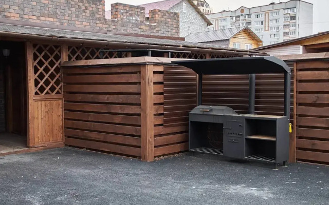 Banya V Tsentre Tyumeni Private House
