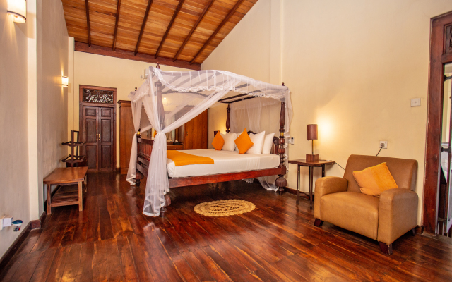 South Point Abbey 4 bedroom beach front Villa