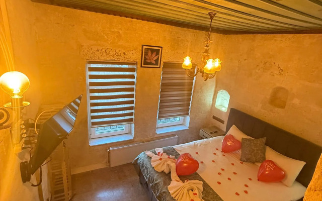 Pacha Cave hotel