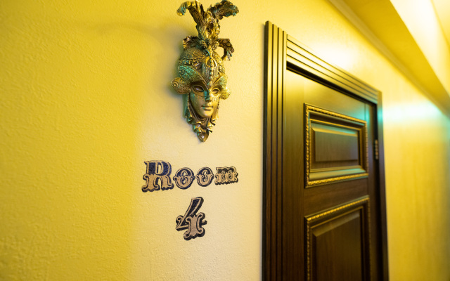 Venice Hotel